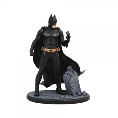 Estatua diorama Batman El Caballero Oscuro DC Comics 23cm