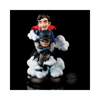Figura Superman vs Batman DC Comics 13cm
