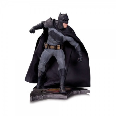 Figura Batman vs Superman Dawn of Justice 35cm