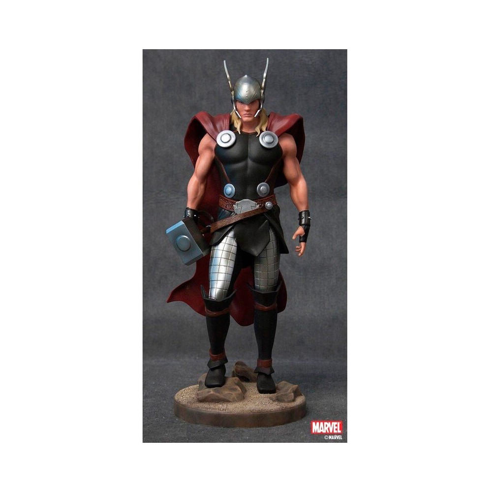 Estatua Thor Marvel 21cm